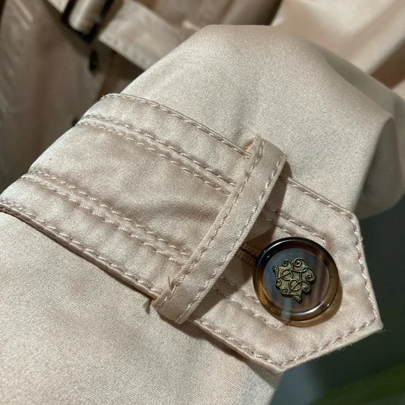 Classic Beige Trench Coat- Jessica Simpson - Picture 5 of 15